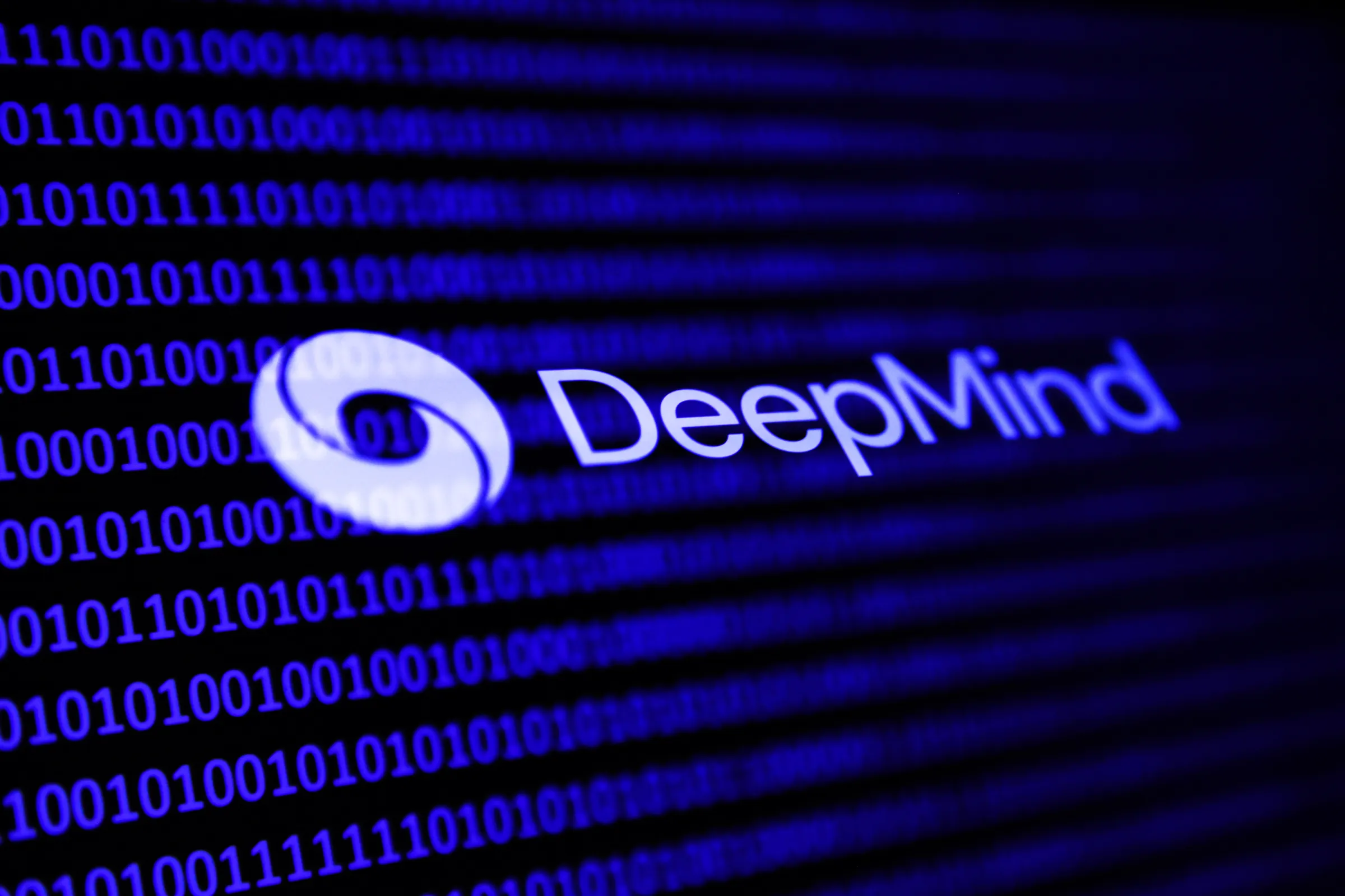 Google DeepMind обещает вылечить все болезни с помощью ИИ. Не так быстро